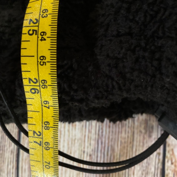 Urban Outfitters Cozy Pullover – Geometric Stripe – Women's Size M - Picture 5 of 6